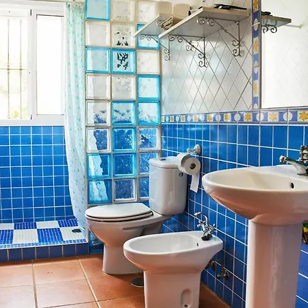 4 Bedroom Beautiful In